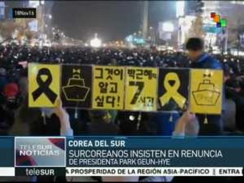 Surcoreanos marchan por 4ª vez exigiendo la renuncia de la presidenta