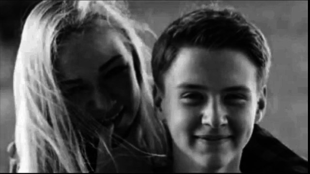 Последний день Бони и Клайд — Псковские школьники — Мы вас не забудем — Вечная память Катя и Денис.