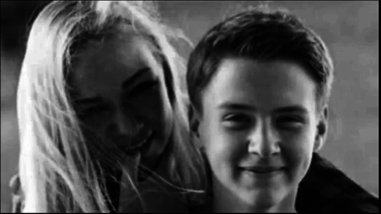 Последний день Бони и Клайд — Псковские школьники — Мы вас не забудем — Вечная память Катя и Денис.