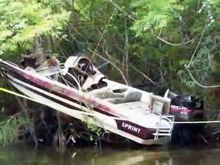 CRAZY Boat Accident Caught On Camera
