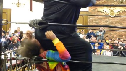 Rikishi stinkfaces Jacob Hendrix 2