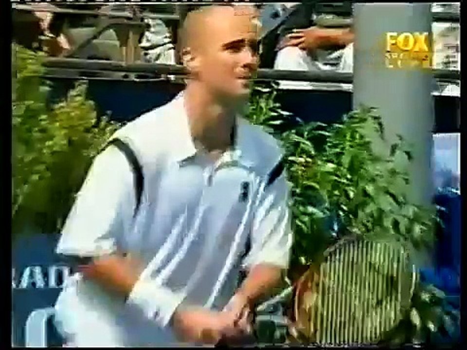 Crazy moments in Tennis Ever!