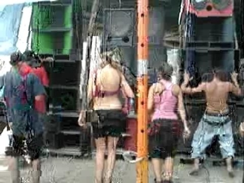 Strez HPF Tekos italie 2007 mur Enigmatik