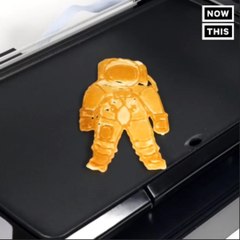'PancakeBot' Helps You Print Pancake Creations