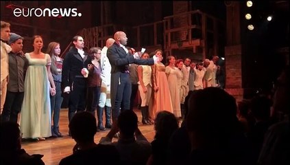 Le nouveau vice-président américain hué dans un théâtre new yorkais