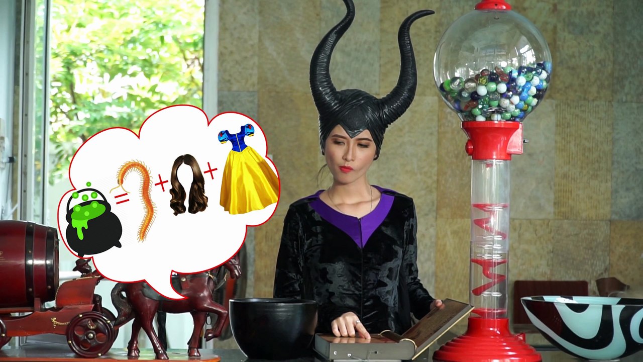 Spiderman Frozen Elsa Draw on Snow White Joker Prank Hulk Batman Superman Fun Superhero in real life
