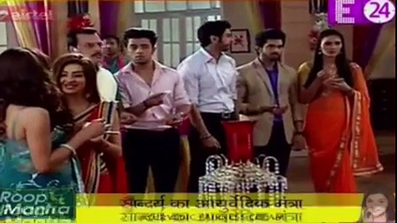 Saath Nibhana Saathiya 22th November 2016 News _ Radhika Ne Bulaye Gunday ( 240 X 426 )