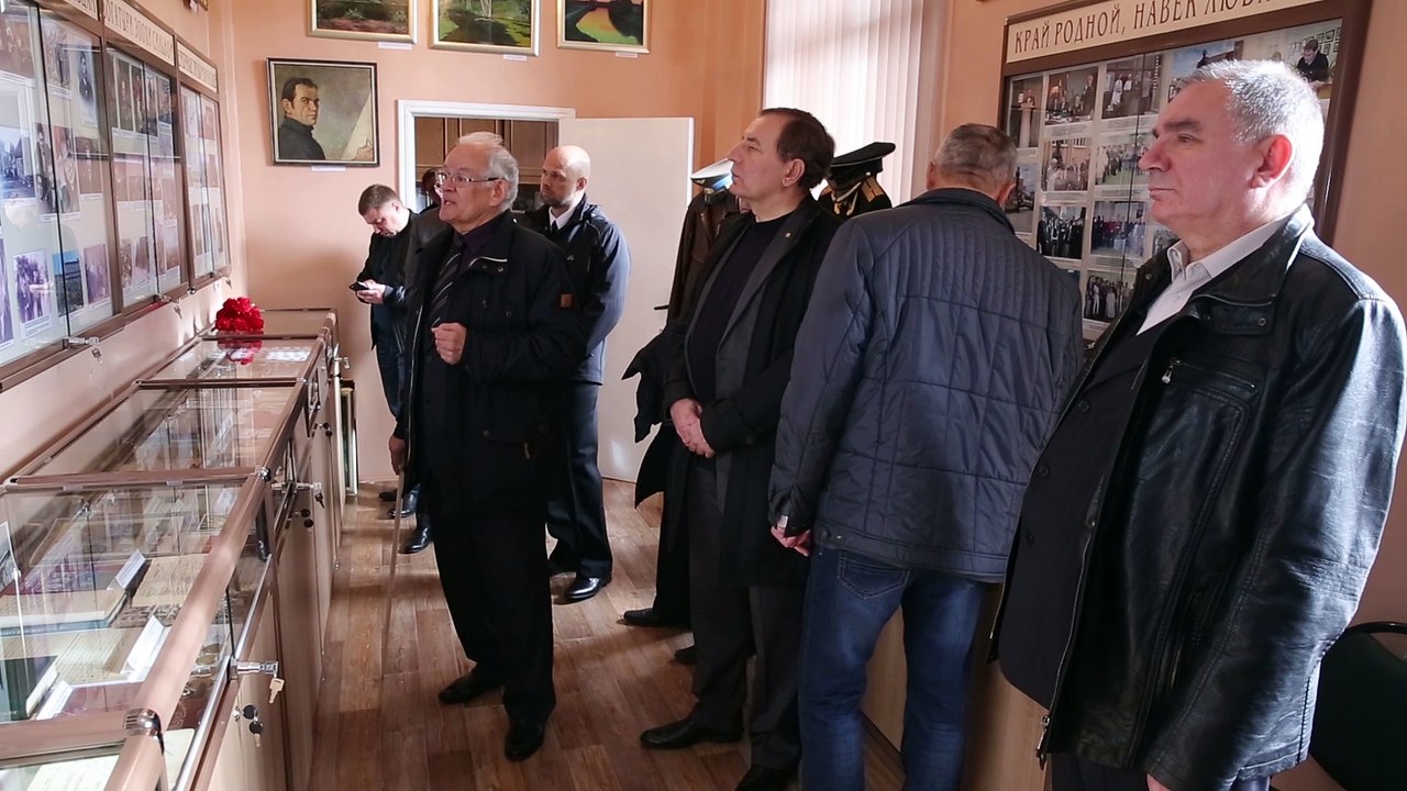 Мама Героя России Сергея Фирсова благодарит Кинокомпанию «Союз Маринс Групп»