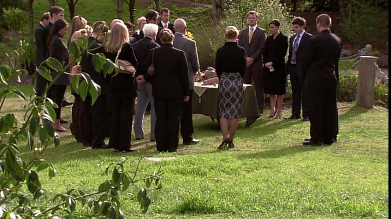 Neighbours Episode 5301