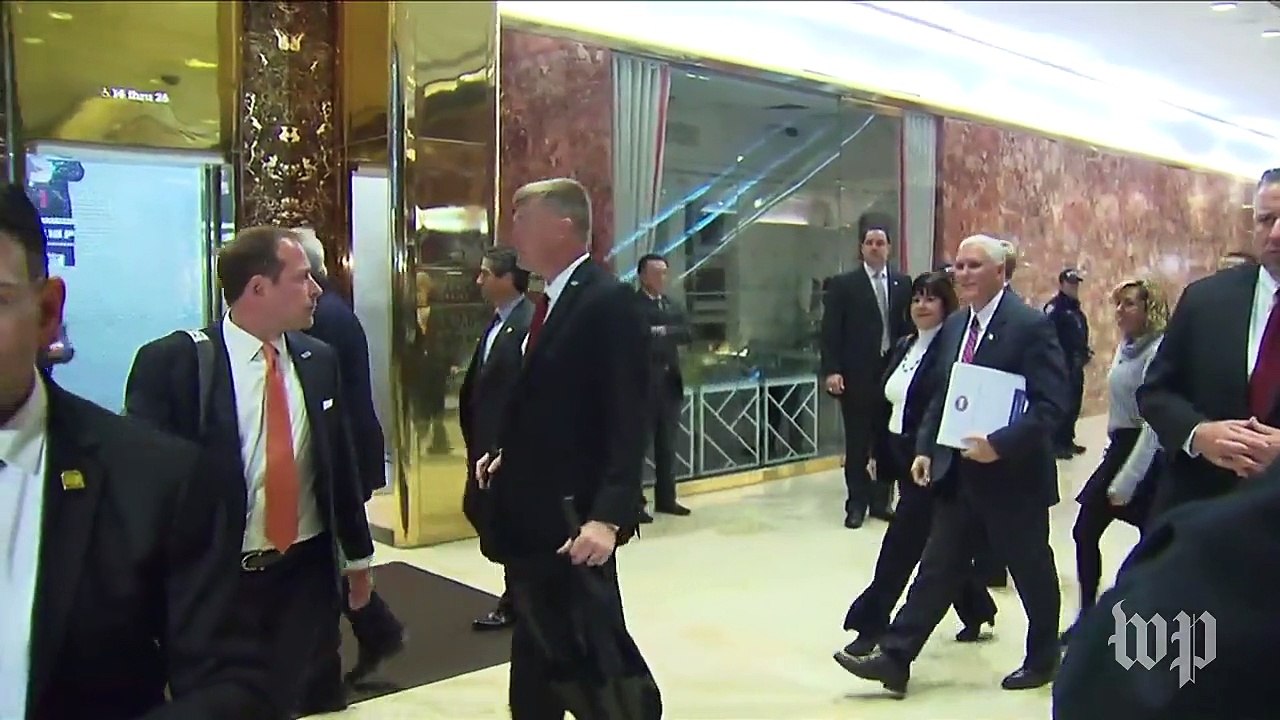 Pence arrives at Trump Tower for transition talks