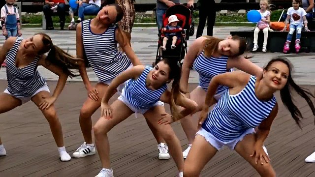 У Моря у Синего моря - Танец девушек