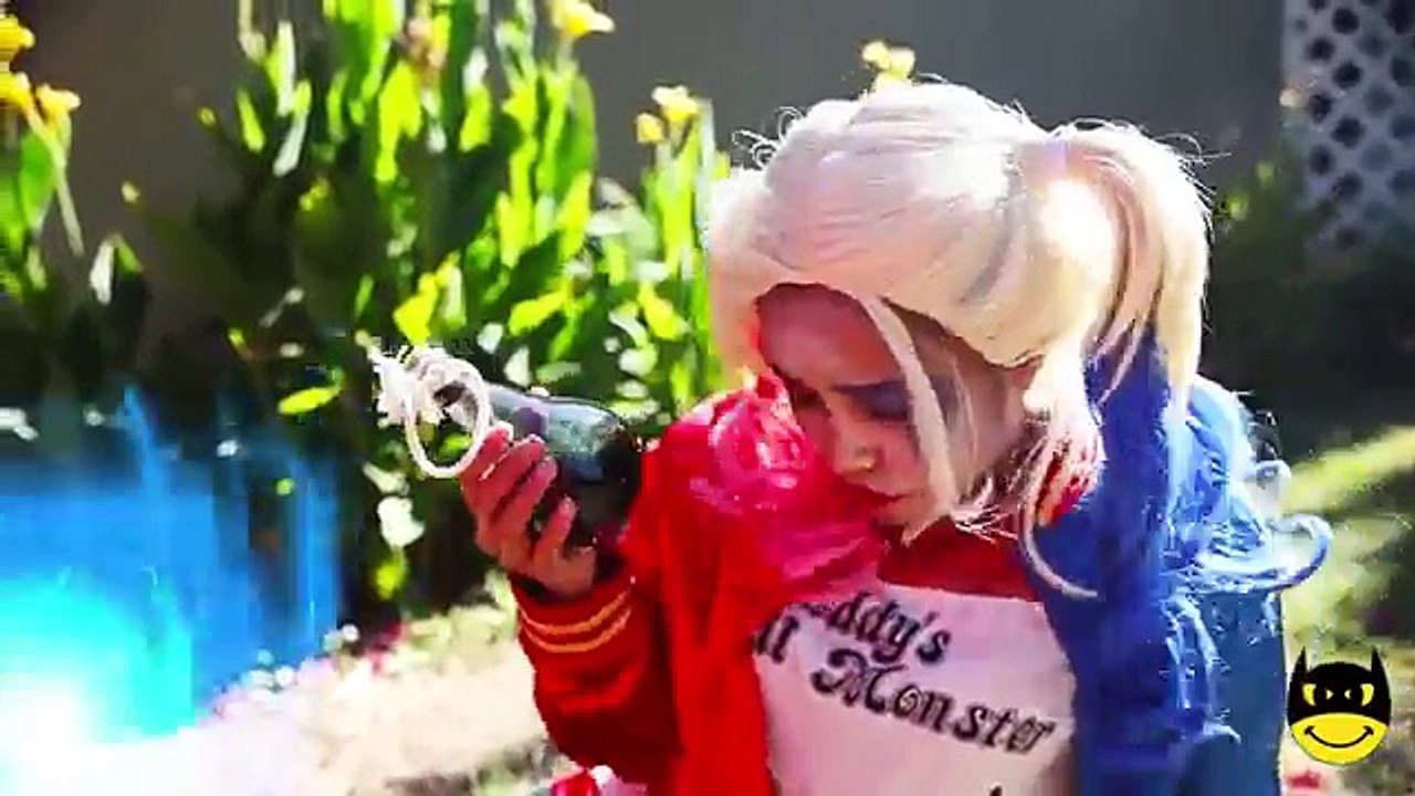 Joker Kissed Maleficent Superhero Fun Kiss vs Spiderman KISSES Harley Quinn! Frozen Elsa Bad Baby