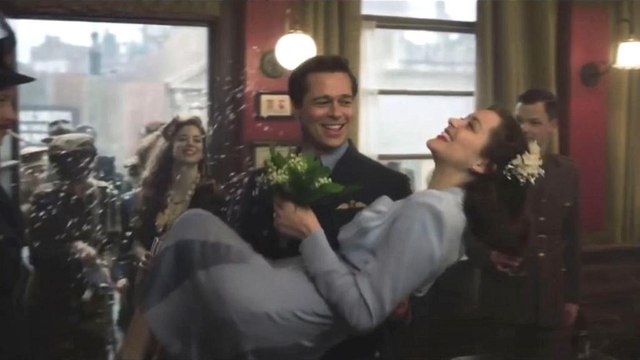 Brad Pitt und Marion Cotillard in Allied – Vertraute Fremde