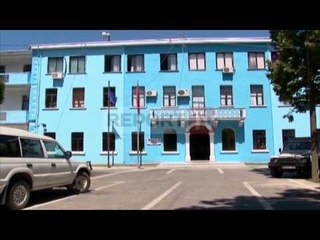 Report TV - 200-700 € për provim,në pranga  pedagogë, student e sekserë