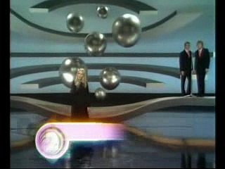 Mary Hopkin - Knock Knock, Who's There? (Eurovision Song Contest - 1970)