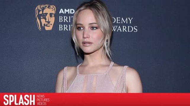 Jennifer Lawrence Battles With Insecurity