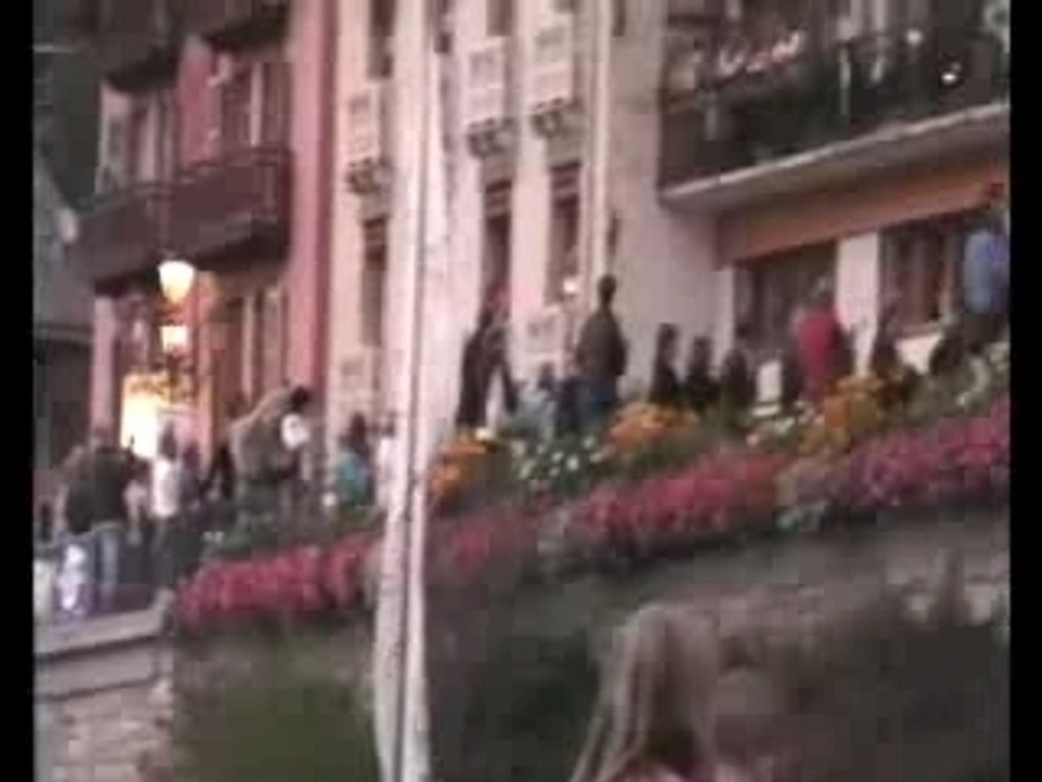 Utmb 2007 départ + St-Gervais.avi