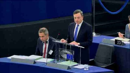 Draghi advierte de que en la UE enfrenta más retos y pide una respuesta "decidida"