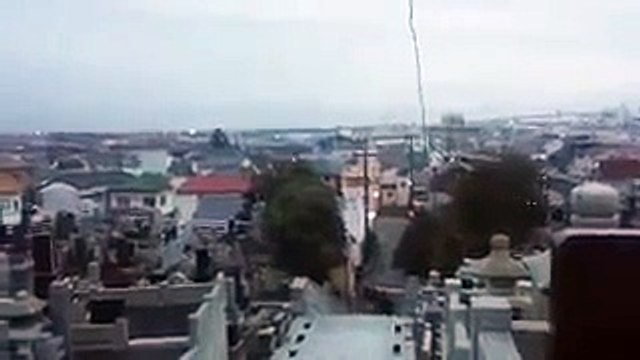 Tsunami waves are reaching land. Sirens sounding. #Fukushima #earthquake #Japan