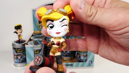 DC COMICS CHALLENGE LIL BOMBSHELLS FULL CASE Cheryl vs. Bruce Superhero Figures