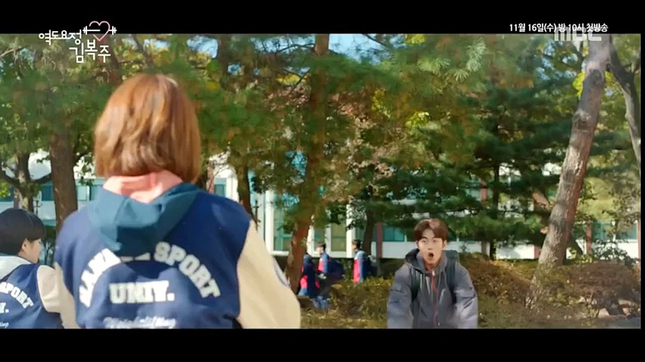 Cặp đôi đáng yêu nhà YG liệu có soán ngôi cặp Huyền thoại biển xanh