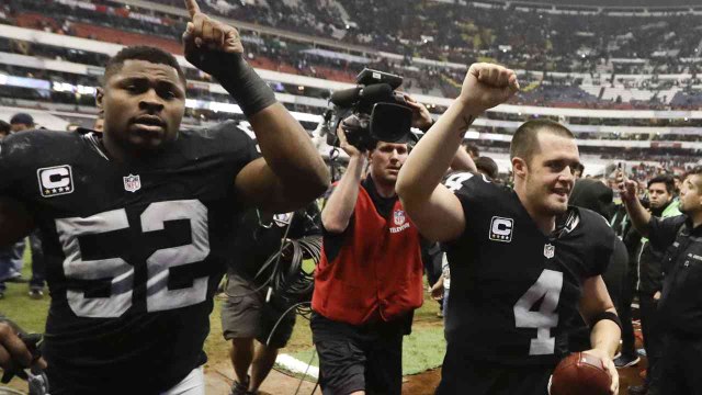 Raiders Rally Past Texans in Mexico