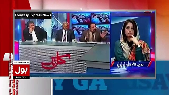 Amir Liaquat Mimics Javed Chaudhry