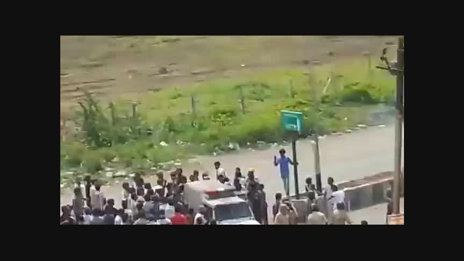 Live Fight in india|| जब दंगा करने सड़क पर  निकले हजारो लोग  ||Latest News in india
