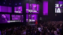 Bài phát biểu của Selena khi thắng giải Nữ nghệ sĩ Pop/Rock của năm tại AMA 2016
