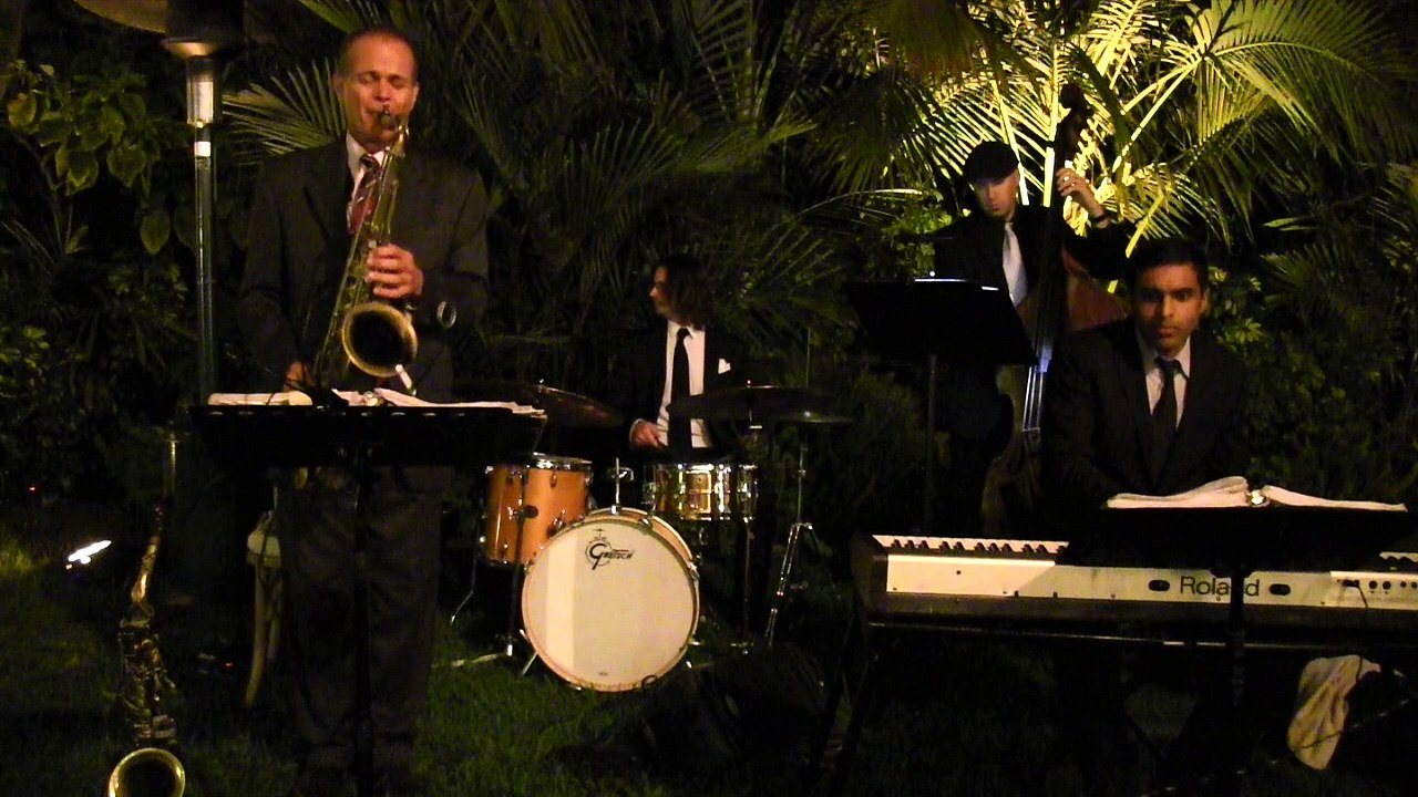 Los Angeles Jazz Quartet for Hire - I Thought About You (with piano solo)