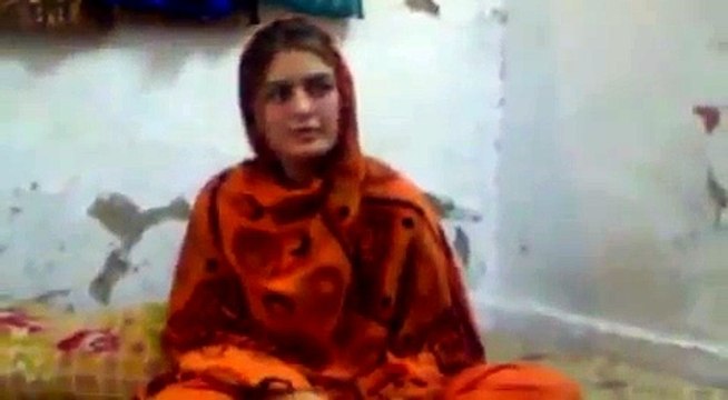 GHAZALA JAVED :36: PASHTO NEW SONGS : 2010 : INOCENT GIRL : AVT SHAMSHAD TV