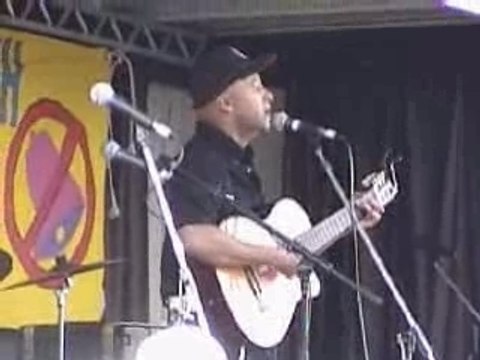 Tom Morello (the Nightwatchman) - House Gone Up in Flames