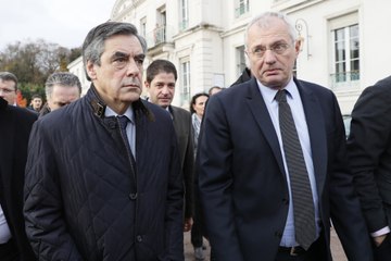 «Jamais je n'aurais pensé que mon ami Alain Juppé tombe aussi bas» lance Fillon