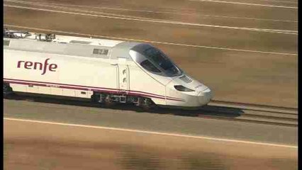 Talgo y CAF se disputan el 'megapedido' de Renfe