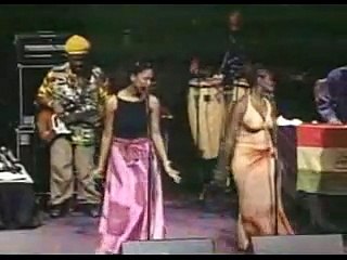 Bob Marley – "Sun is shining"