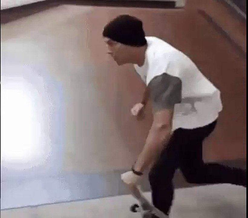 This is how you skateee LOL