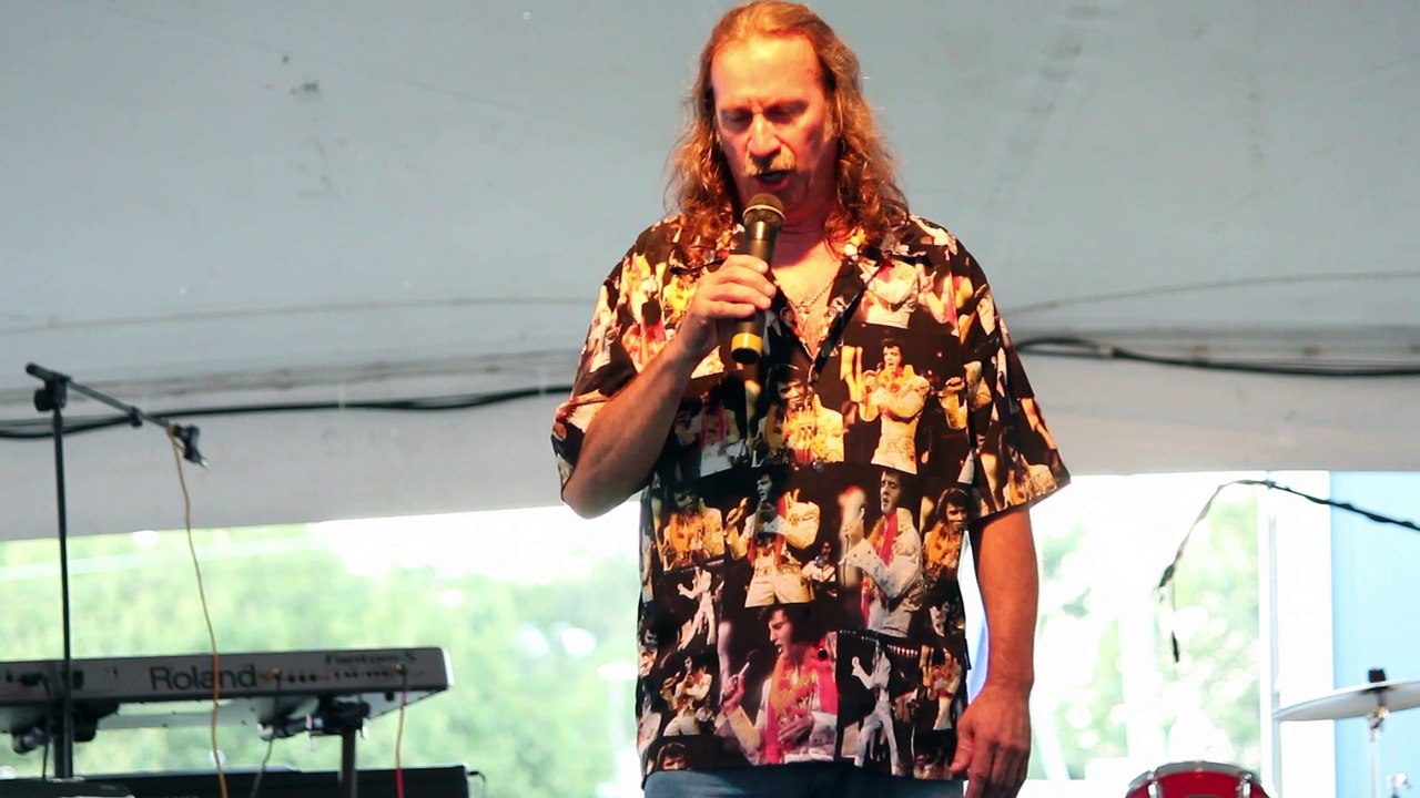 Steve Diltz live at Graceland Crossing Elvis Week 2016