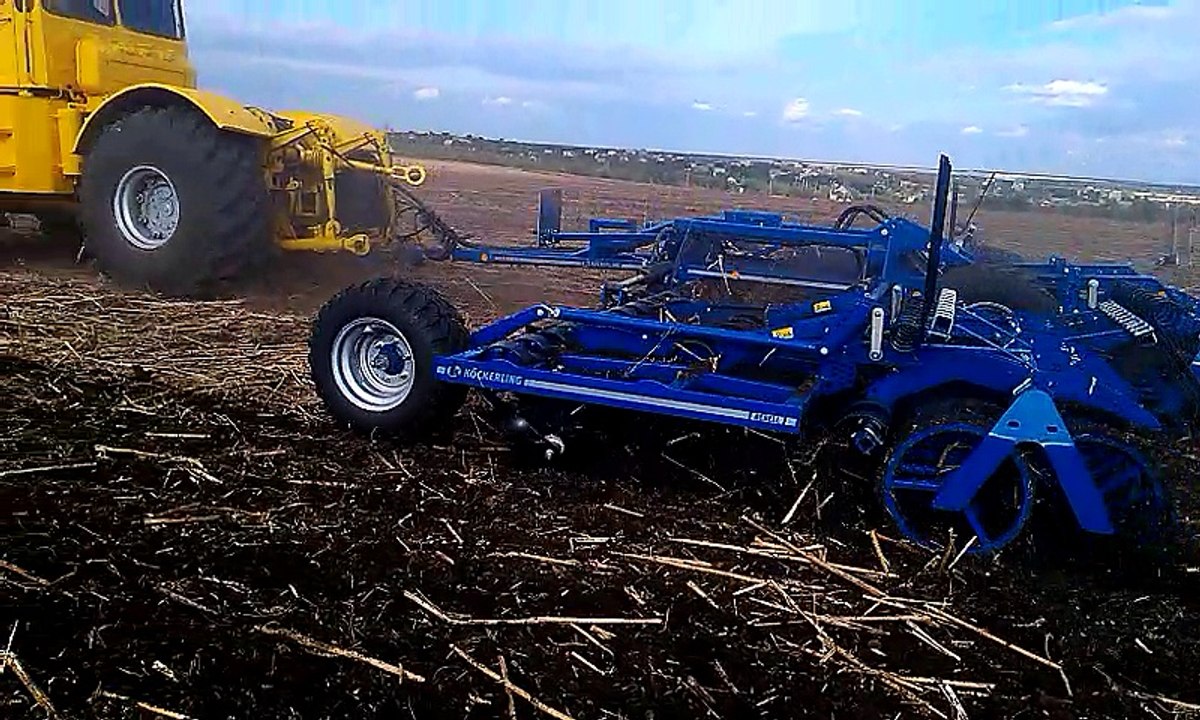 USSR tractor K700 with Diskator Kockerling Rebell Classic