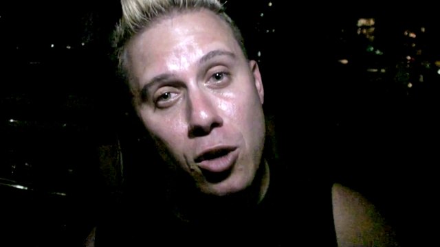 Atreyu - PRESHOW RITUALS Ep. 251 [Warped Edition 2016]