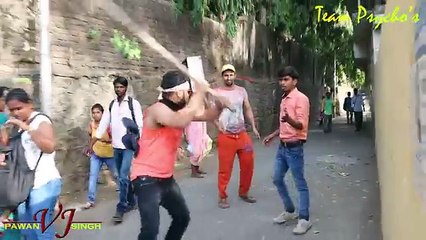 BAMBOO HIT PRANK BY TEAM PSYCHO'S & VJ PAWAN SINGH