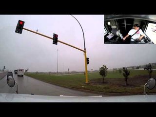 Trucker Rudi 09/24/15 is it fall in Canada