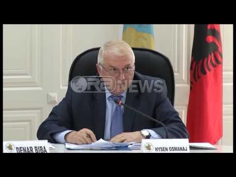 Ora News – KQZ shtyn ndarjen e mandateve, kërkon të dhëna të sakta për popullsinë