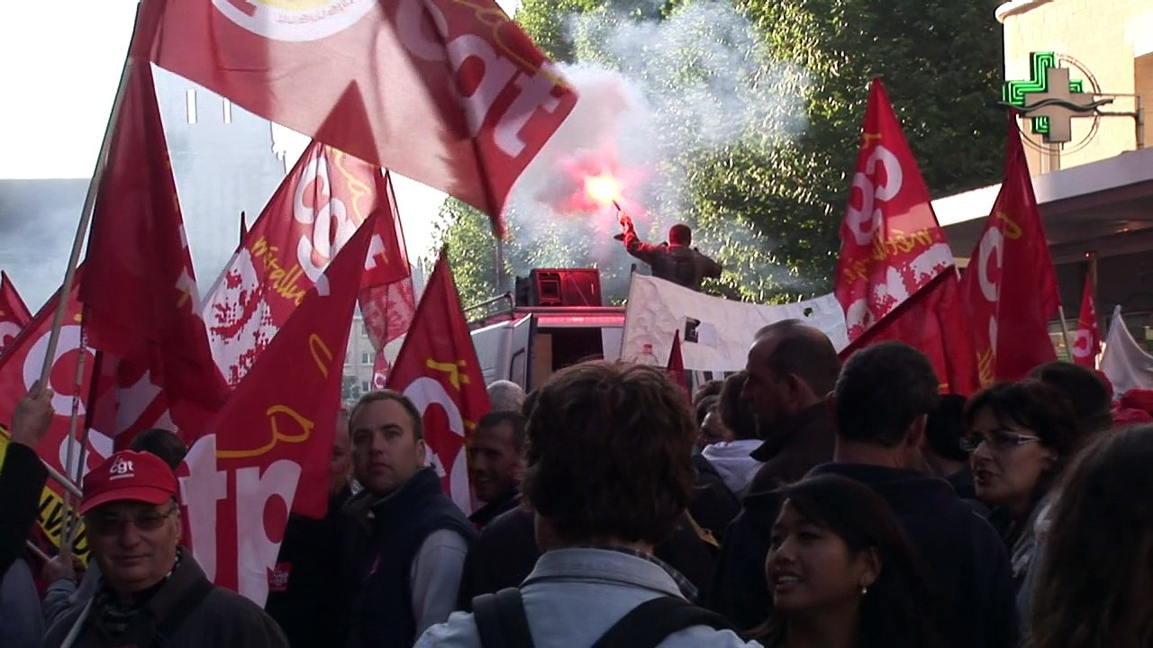 France's Sarkozy, from 'bling-bling' to bust