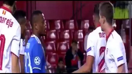 هدف اشبيليه الاول في مرمي يوفنتوس ( نيكولاس باريخا ) 22-11-2016