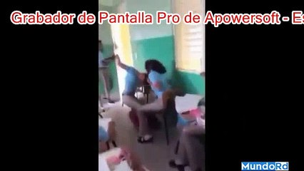 Tremendo lio que se armo en un liceo de la República dominicana entre dos amigas