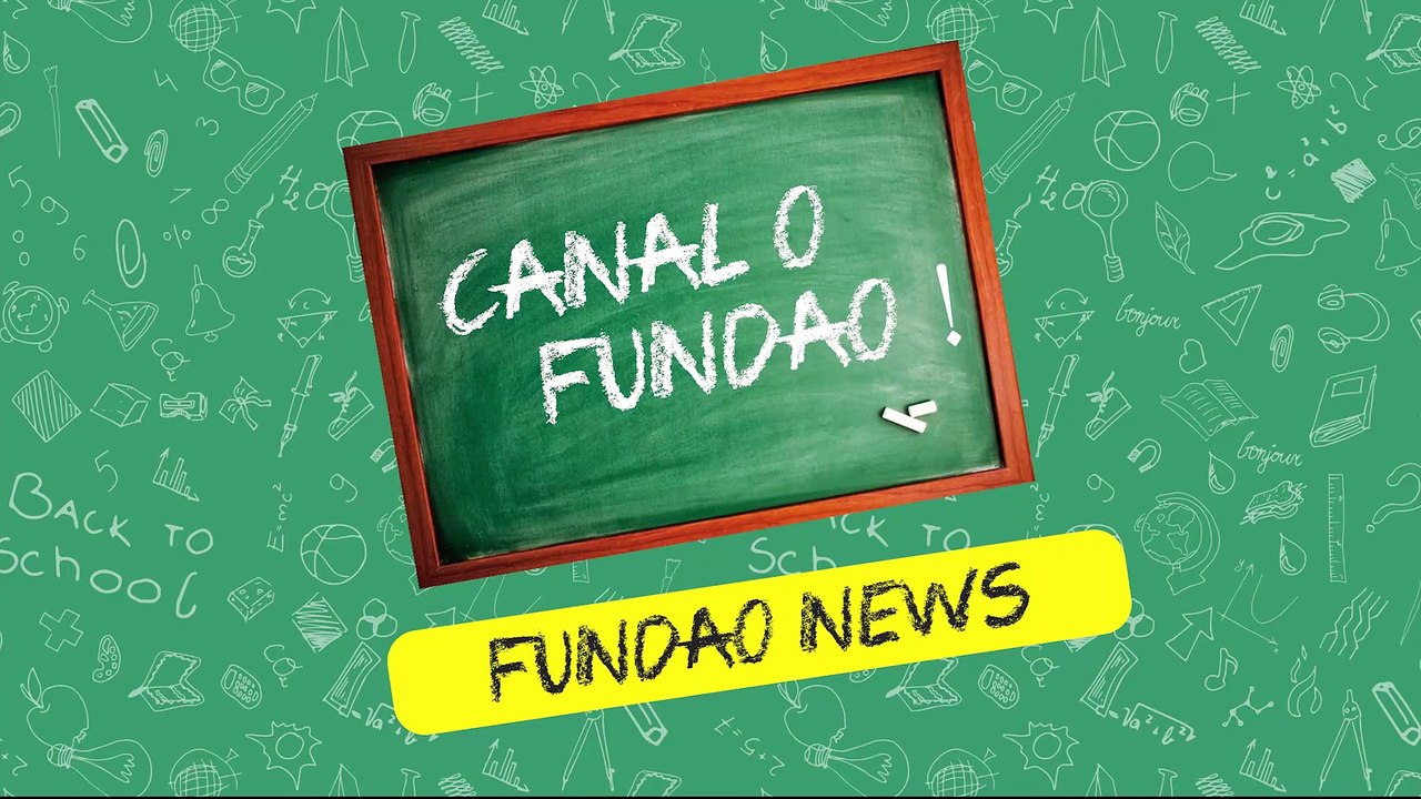 PAPAI NOEL CAINDO DE PAREQUEDAS