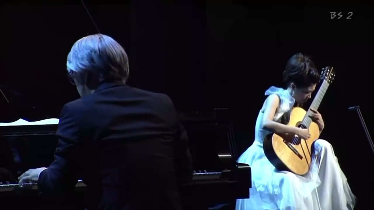 Kaori Muraji - 村治佳織 - Merry Christmas,Mr Lawrence