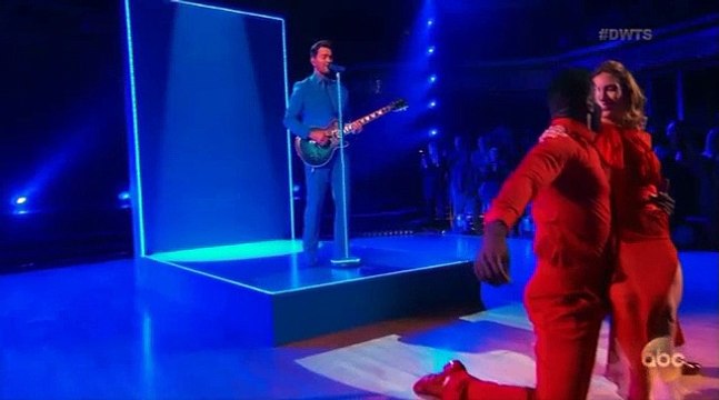 Andy Grammer performs Fresh Eyes on the DWTS Season Finale