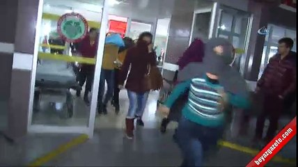 Yol kenarında fuhuş için müşteri bekleyen kadınları suçüstü