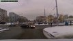 OUCH !! Gros accident sur une intersection de route en Russie